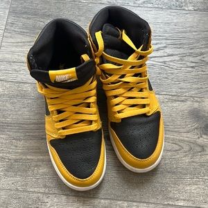 Air Jordan 1 High Retro OG 'Pollen